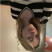 Vous voulez apprendre les bases en Art Plastique ? Je suis passionnée d’Art et je serais ravie de partager ces valeurs !